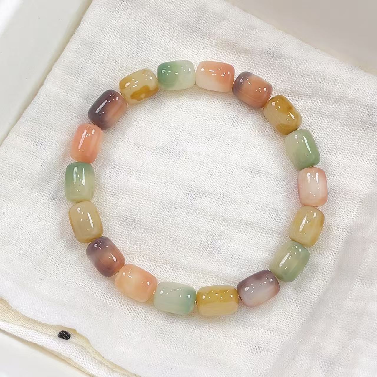 Random Style Bodhi Bead Bracelets（Only partial styles shown in pictures）